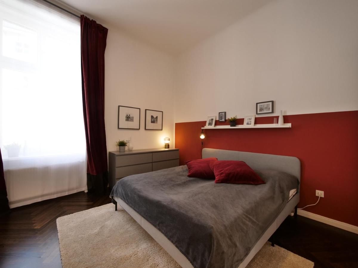 Stylish City Center Apartment Bécs Kültér fotó